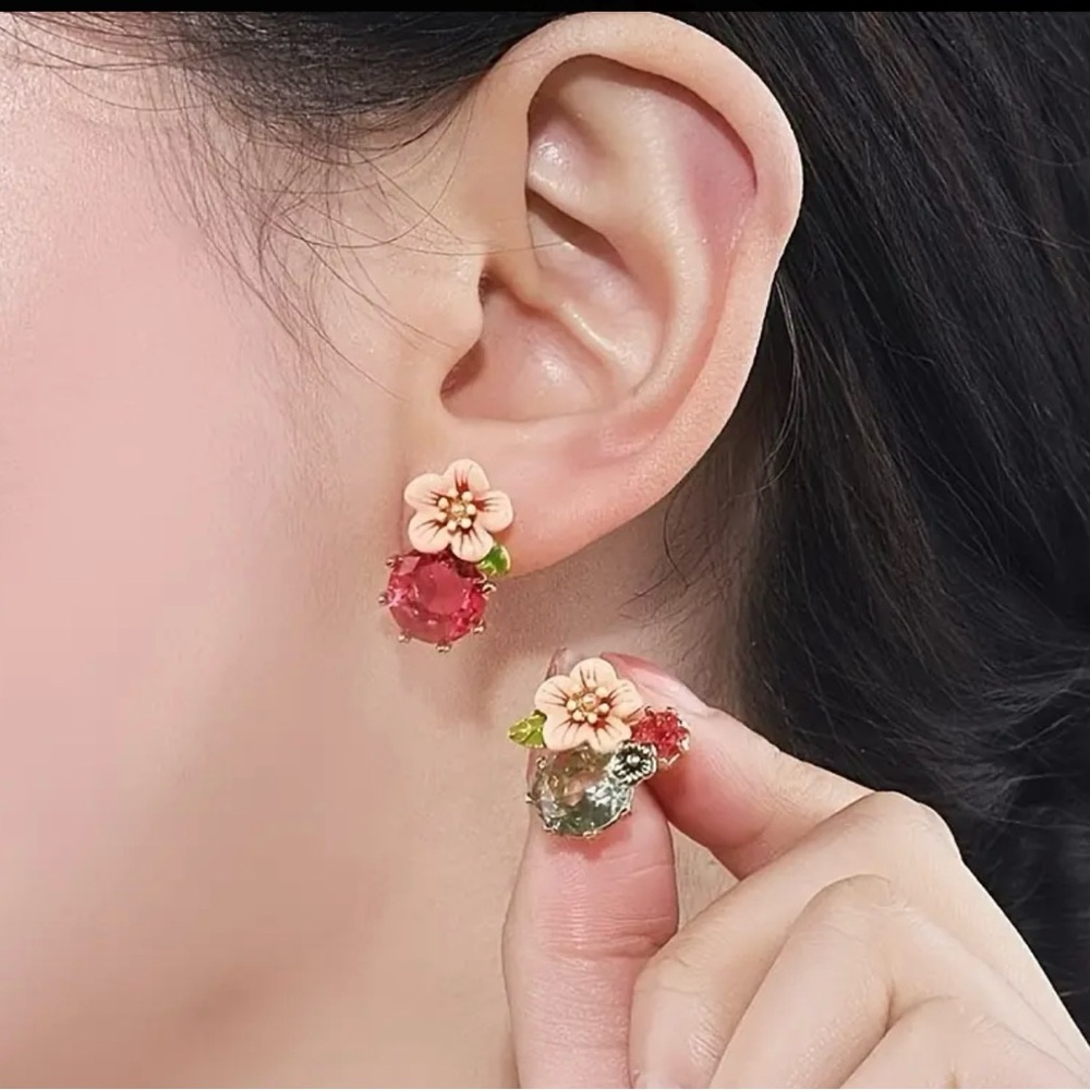 New!Flower Gemstones Earrings Niche Studs